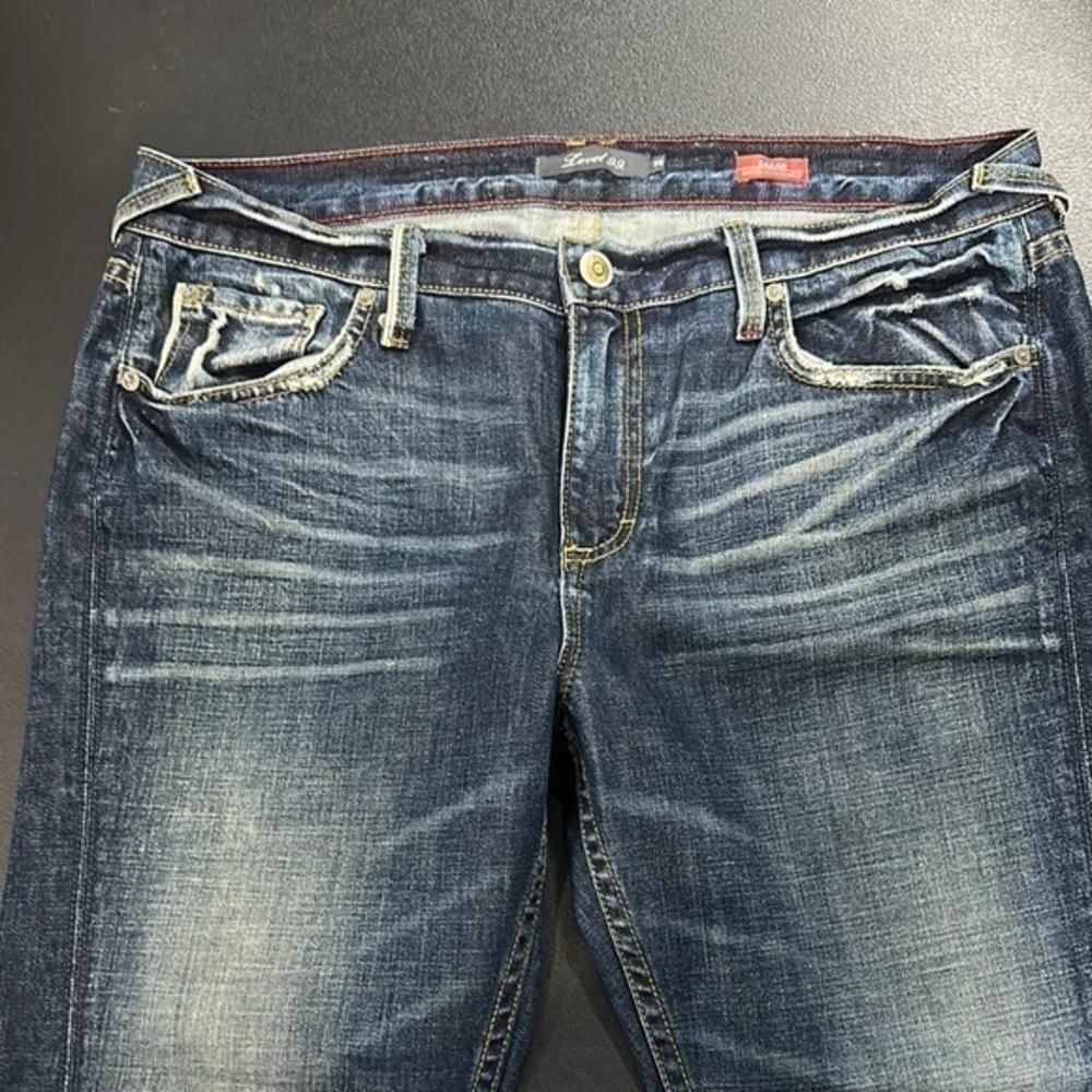 462. Level 99 capris size 29